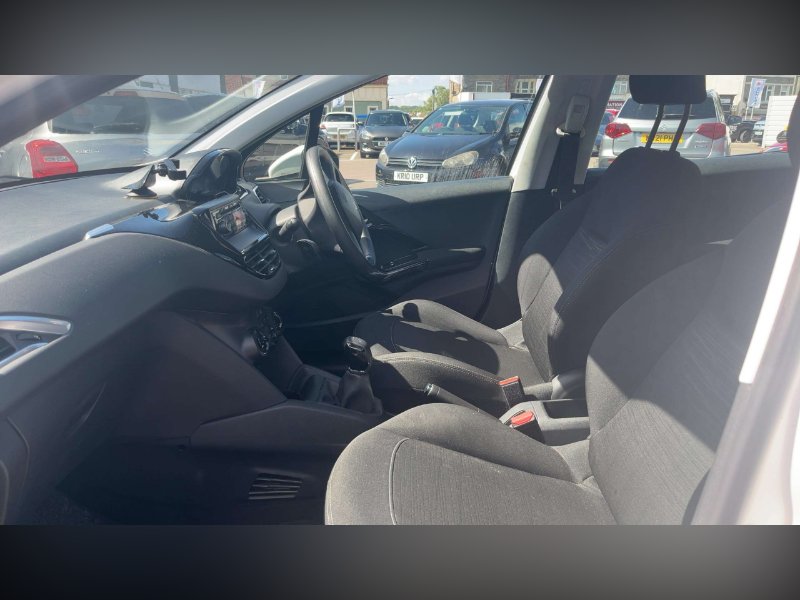PEUGEOT 208 1.2 VTI PURETECH ACCESS HATCHBACK 5DR PETROL MANUAL EURO 6 82 PS...